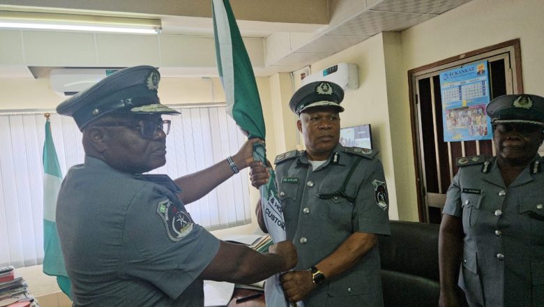 Change of Guard at Seme as ACG Timi Bomodi hands over to Compt Kayode.