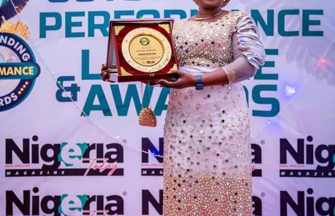 GOV DIRI WINS 2024 OUTSTANDING PERFORMANCE GOVERNOR (MARINE AND BLUE ECONOMY) AWARD  — Dedicates award to the people of Bayelsa State